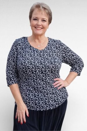 PL.612-Pusero mustavalkoisella kukkakuviolla