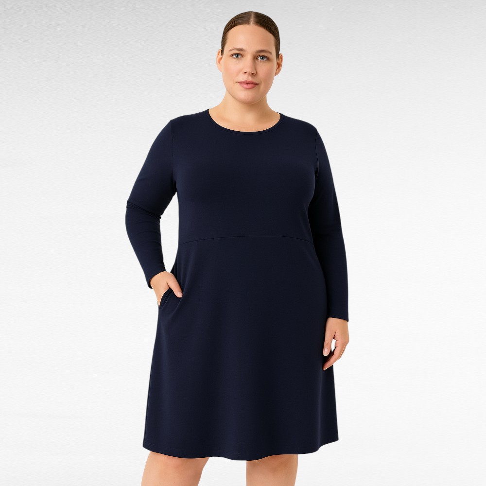 KL.534 - Tummasininen kimalteleva juhlamekko/ tunika taskuilla"Sabex"