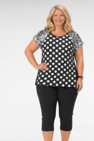 Musta valkoisilla pilkkuilla pusero "Marta"(PL.676)