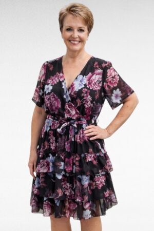 Mustapohjainen kukkakuosinen minimekko "Italy Fashion"(KL.669)